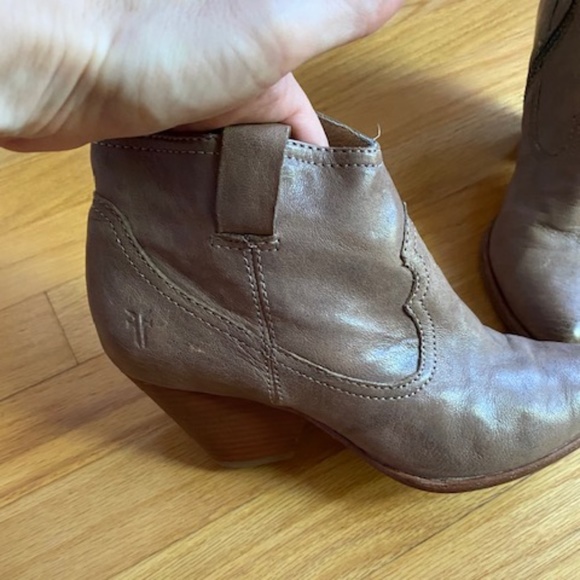 Frye boots - Picture 3 of 6